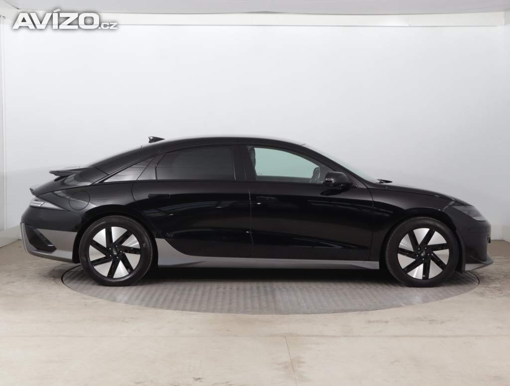 Foto inzerátu Hyundai Ioniq 6 Long Range 2WD