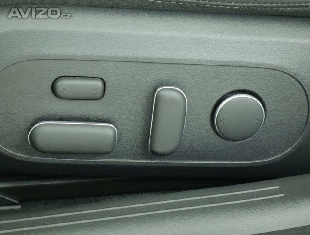 Foto inzerátu Hyundai Ioniq 6 Long Range 2WD