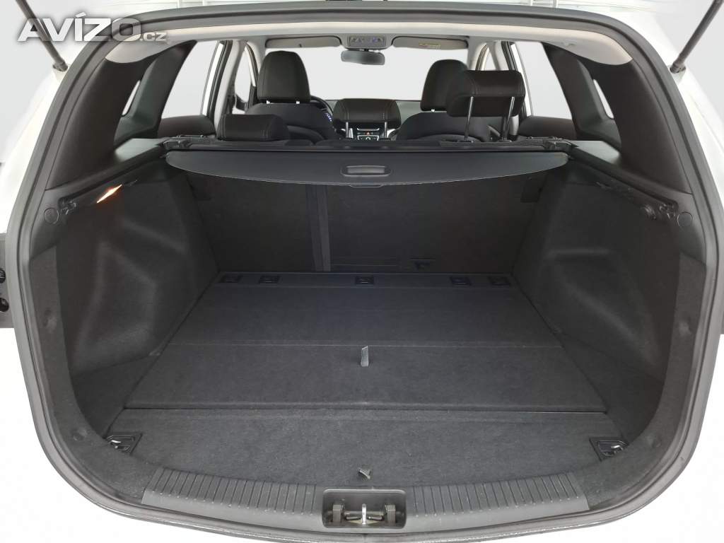Foto inzerátu Hyundai i30 1.6 MPI