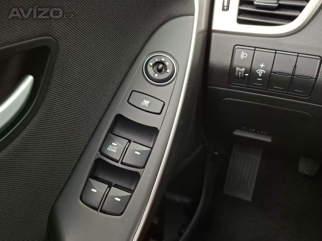 Foto inzerátu Hyundai i30 1.6 MPI