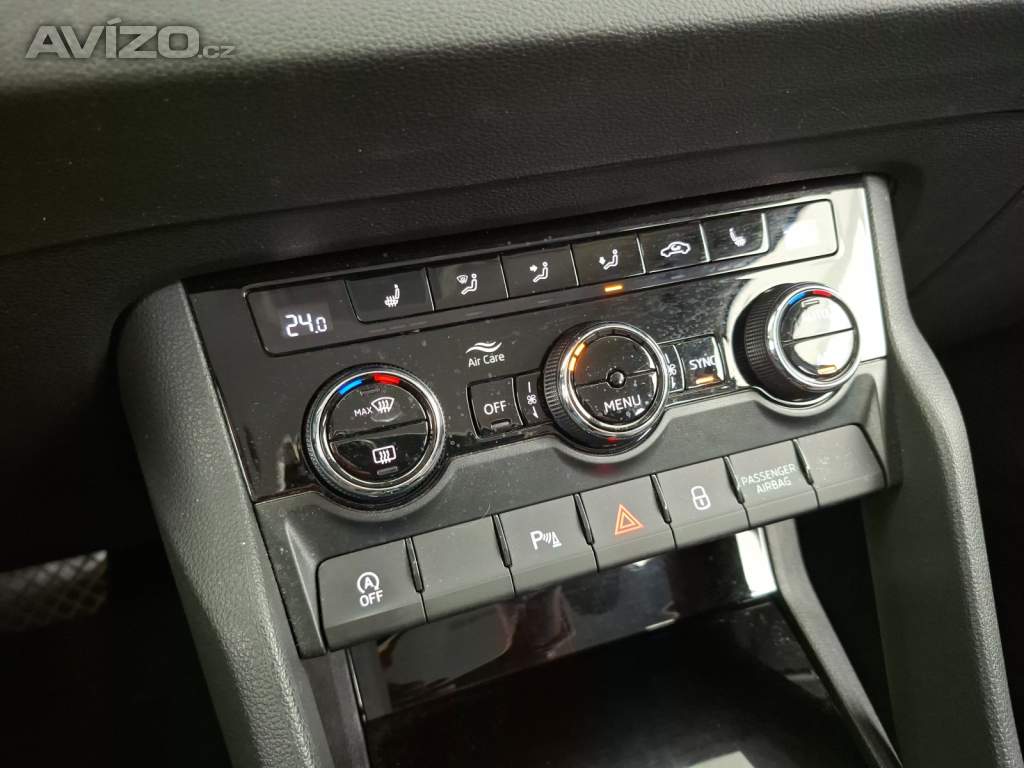 Foto inzerátu Skoda Karoq 1.5 TSI