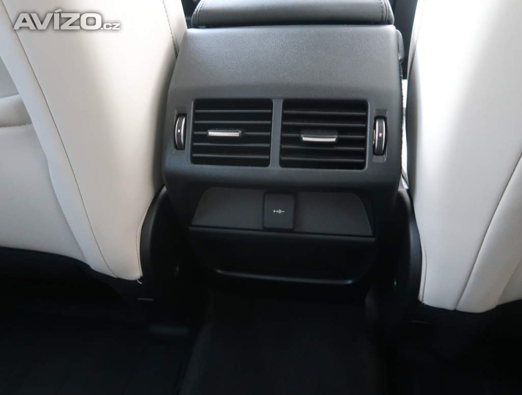 Foto inzerátu Land Rover Discovery Sport D165