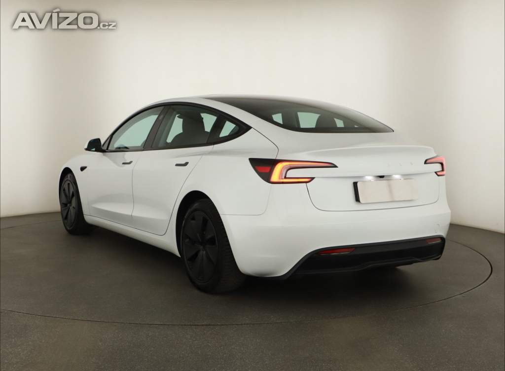 Foto inzerátu Tesla Model 3 Standard Range LFP