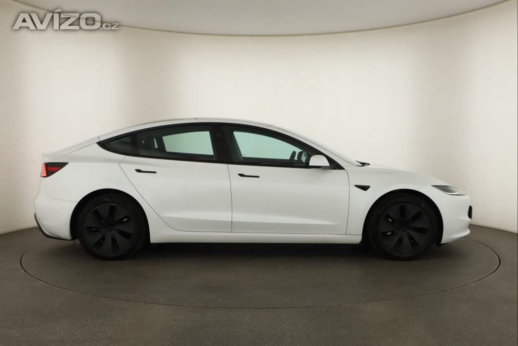 Foto inzerátu Tesla Model 3 Standard Range LFP