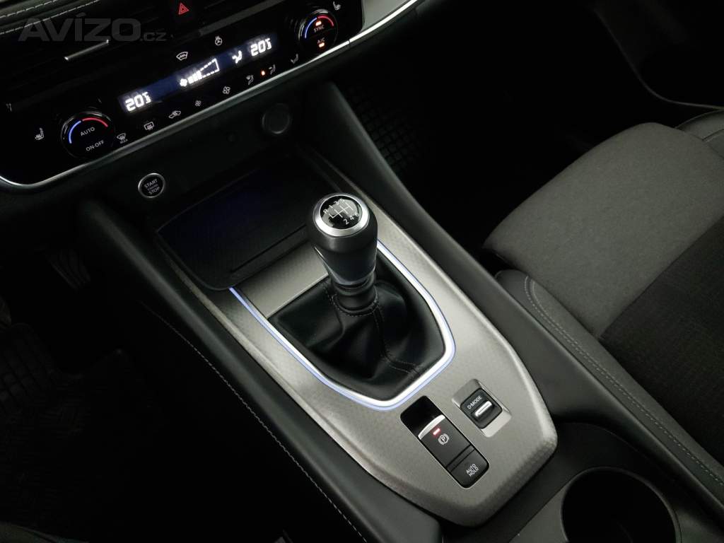 Foto inzerátu Nissan Qashqai 1.3 DIG-T MHEV