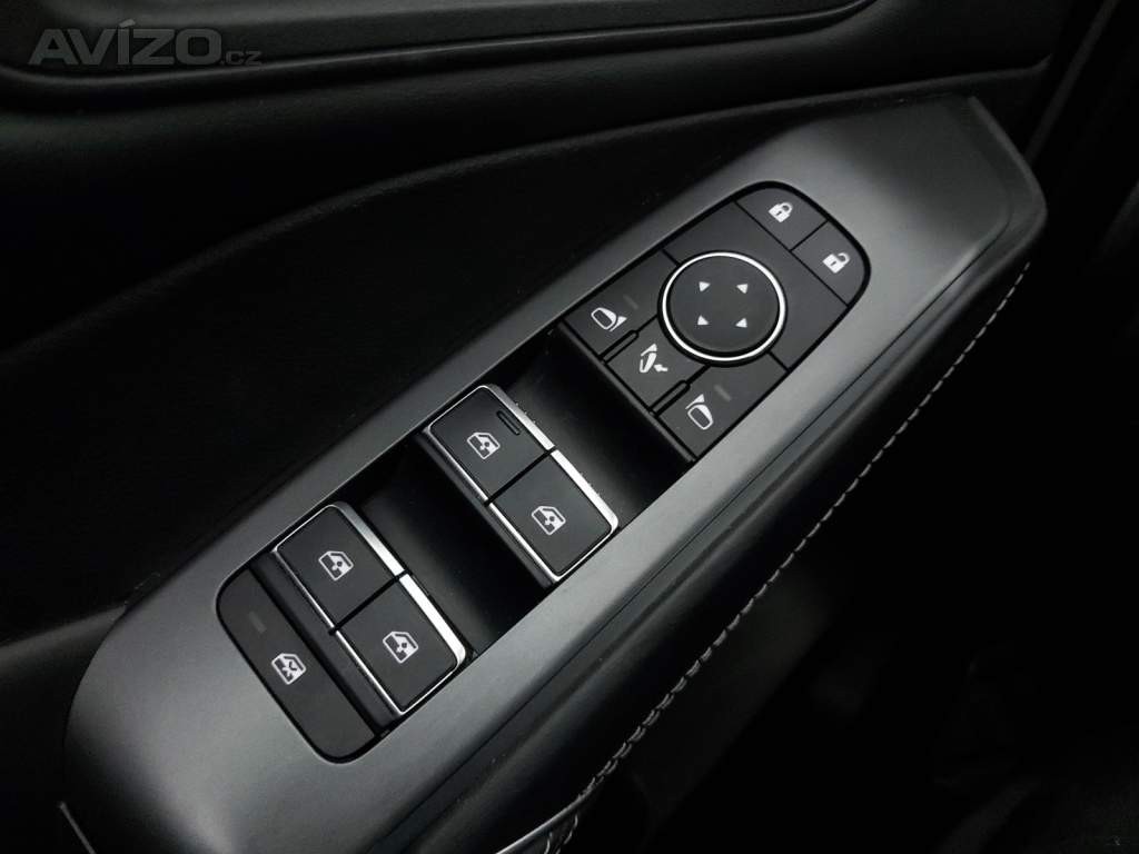 Foto inzerátu Nissan Qashqai 1.3 DIG-T MHEV