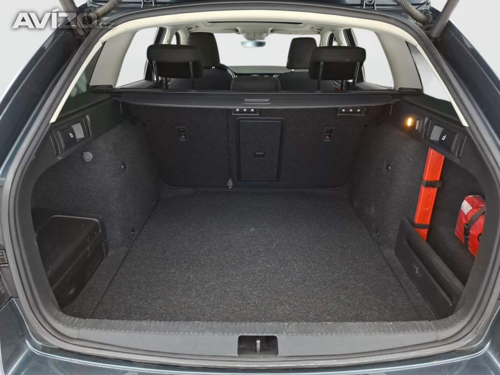 Foto inzerátu Skoda Octavia Scout 2.0 TDI