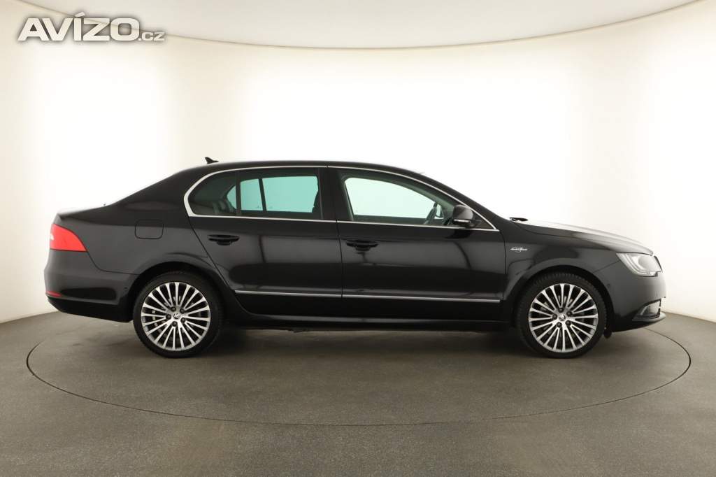 Foto inzerátu Skoda Superb 2.0 TDI