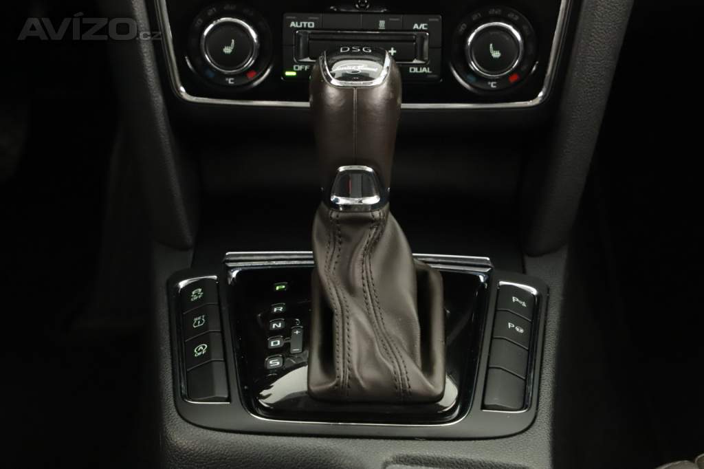 Foto inzerátu Skoda Superb 2.0 TDI