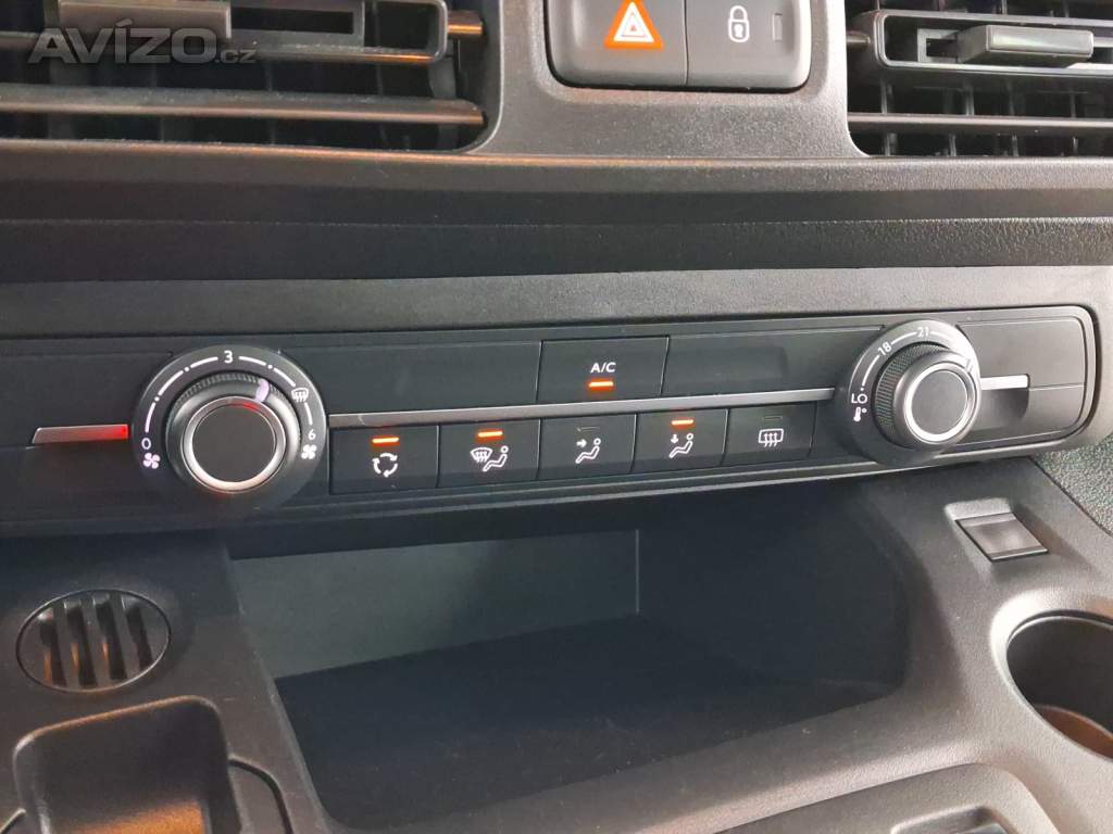 Foto inzerátu Opel Combo Electric 50kWh