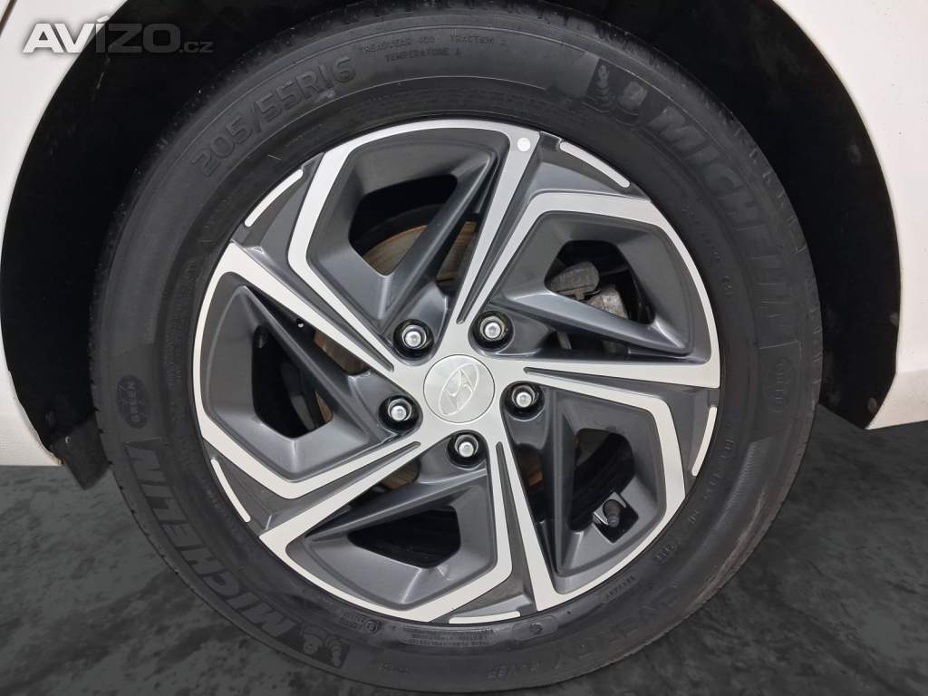 Foto inzerátu Hyundai i30 1.5 T-GDI MHEV