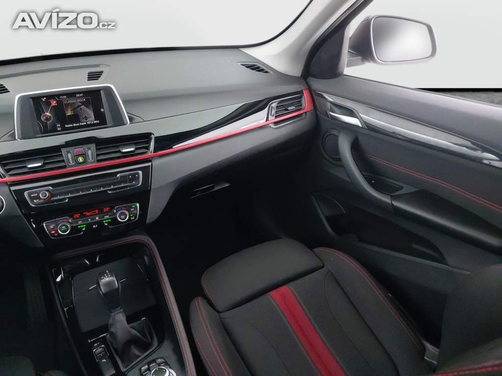 Foto inzerátu BMW X1 sDrive18d
