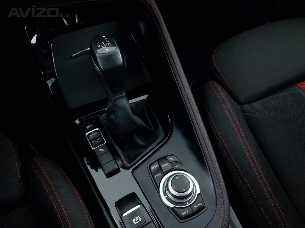 Foto inzerátu BMW X1 sDrive18d