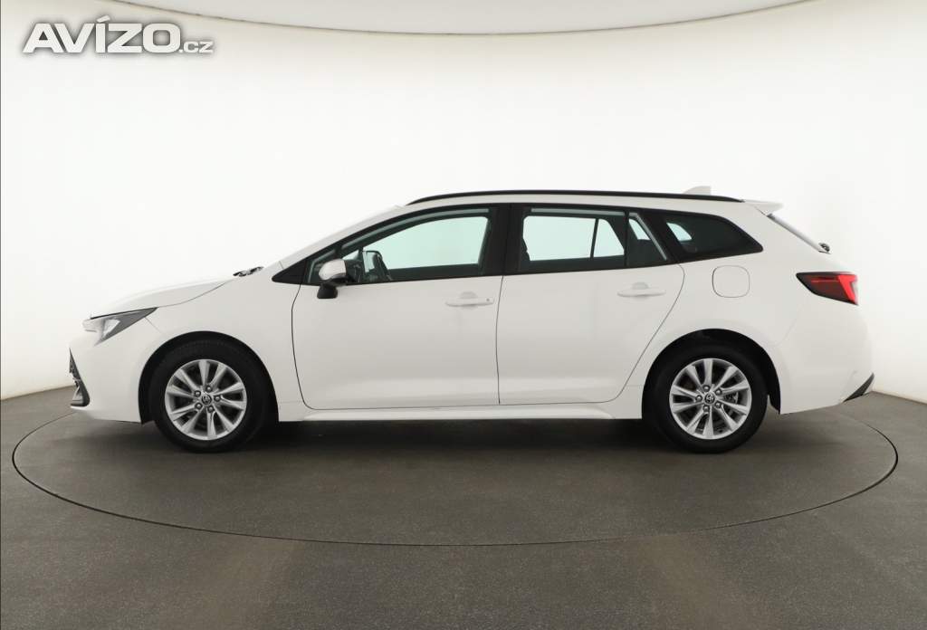 Foto inzerátu Toyota Corolla 1.8 Hybrid