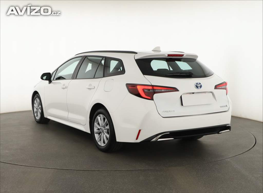 Foto inzerátu Toyota Corolla 1.8 Hybrid