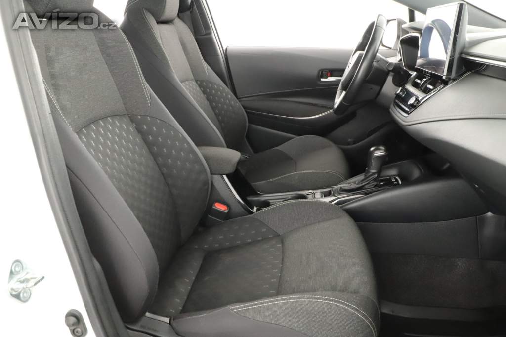 Foto inzerátu Toyota Corolla 1.8 Hybrid