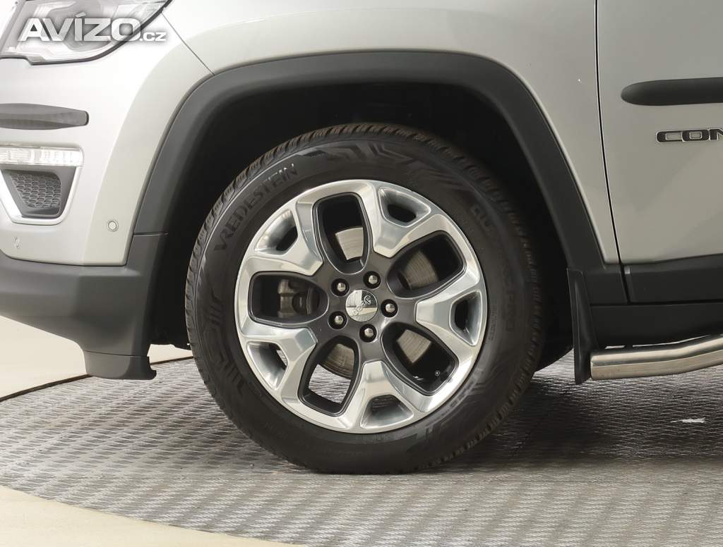 Foto inzerátu Jeep Compass 1.4 MultiAir