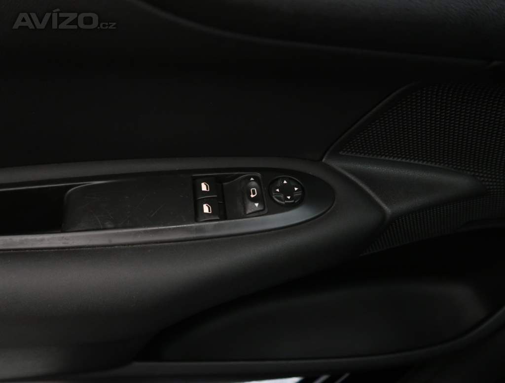 Foto inzerátu Citroen C4 1.4 16V