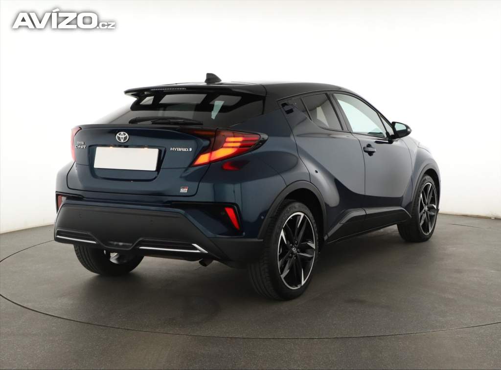 Foto inzerátu Toyota C-HR 2.0 Hybrid