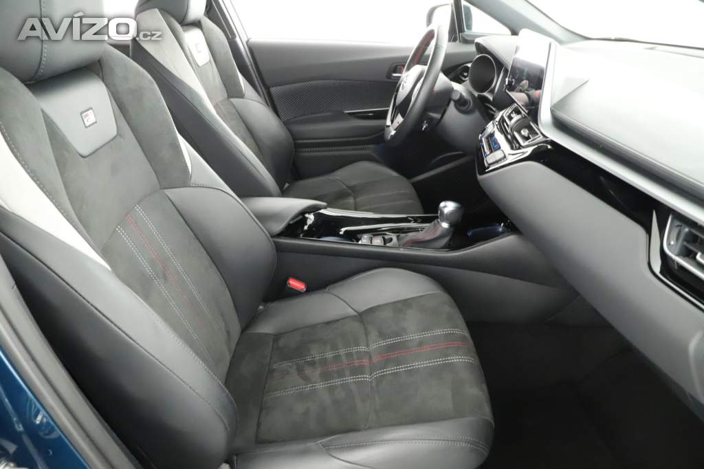 Foto inzerátu Toyota C-HR 2.0 Hybrid
