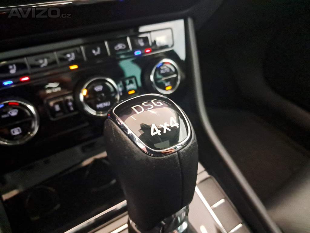 Foto inzerátu Skoda Superb 2.0 TDI