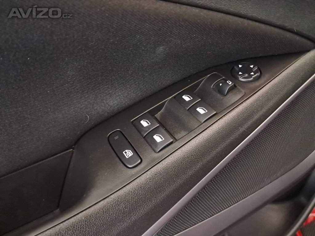 Foto inzerátu Opel Crossland 1.2 Turbo