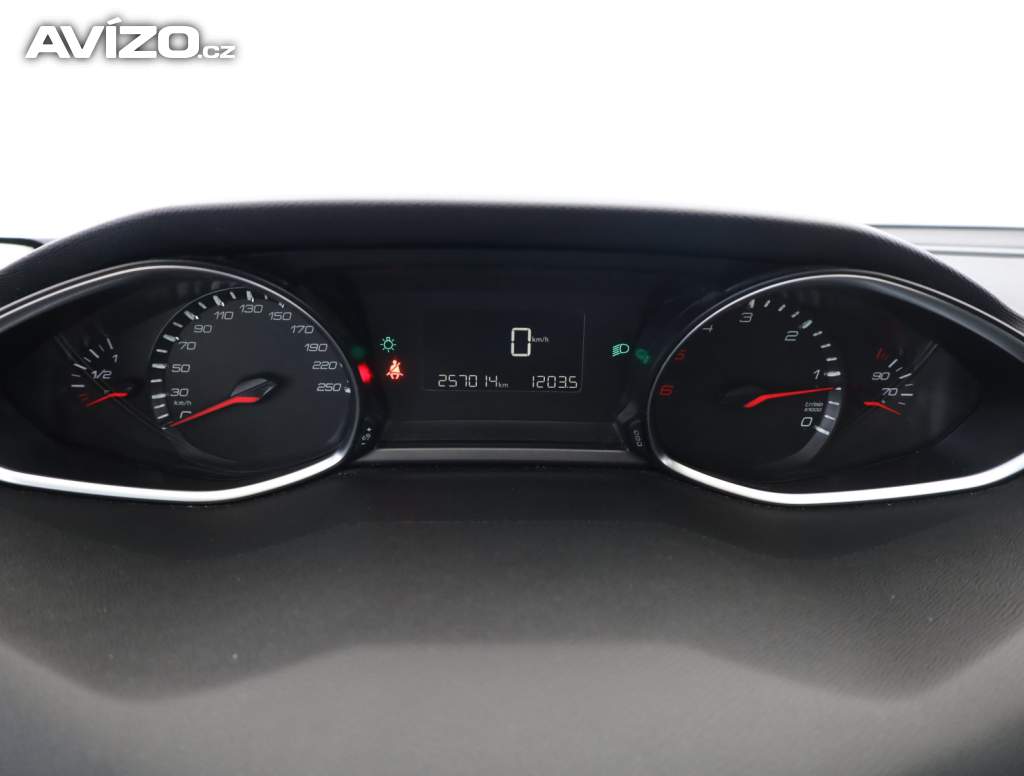 Foto inzerátu Peugeot 308 1.6 BlueHDi