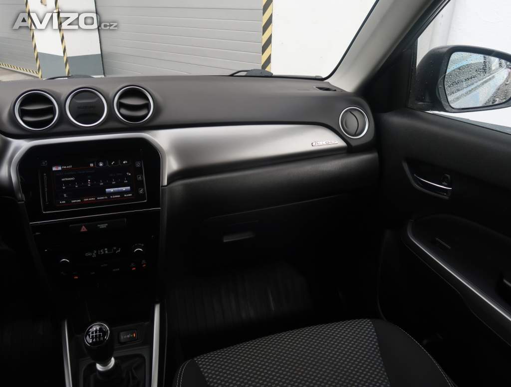 Foto inzerátu Suzuki Vitara 1.4 BoosterJet