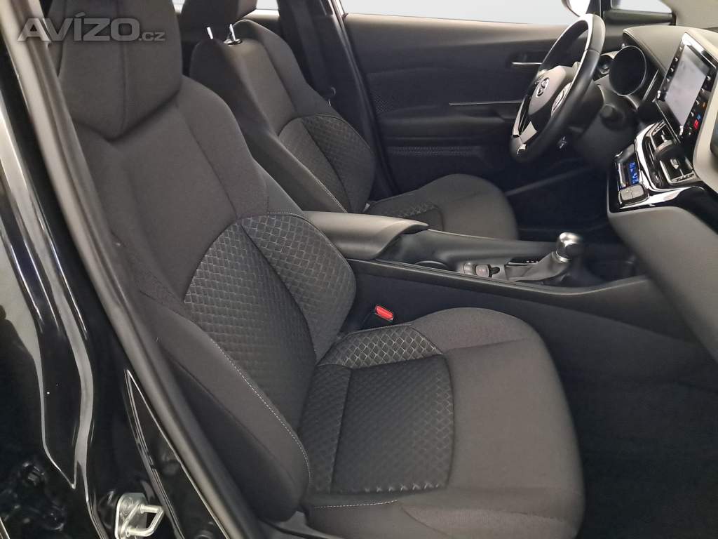Foto inzerátu Toyota C-HR 1.8 Hybrid