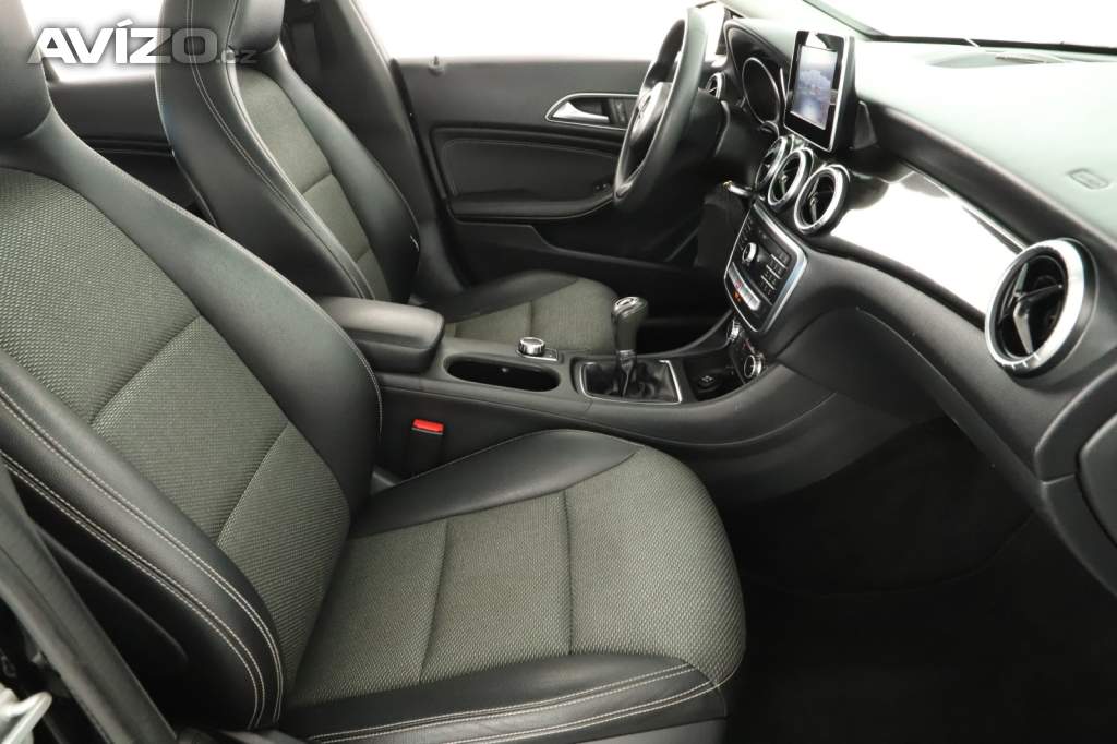 Foto inzerátu Mercedes CLA 180 CDI