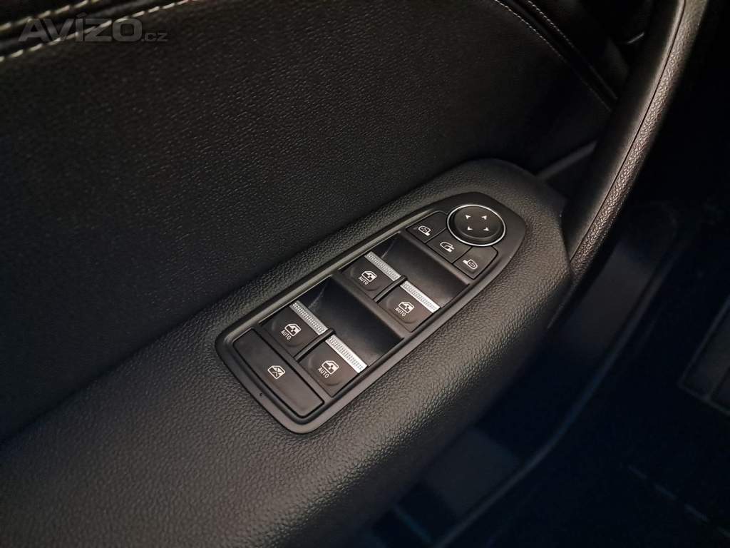 Foto inzerátu Renault Captur 1.3 TCe MHEV