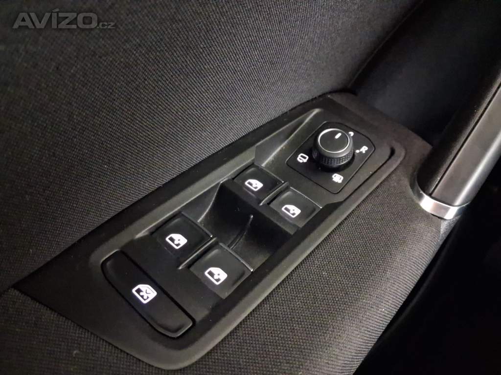Foto inzerátu VW Touran 1.5 TSI