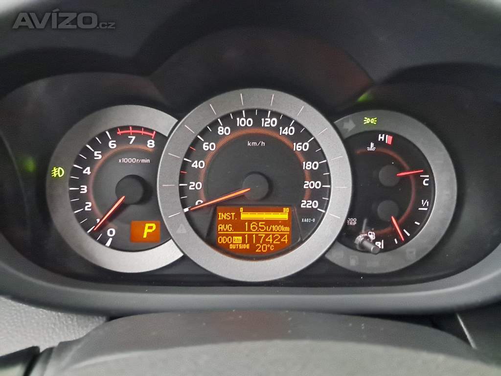 Foto inzerátu Toyota RAV 4 2.0 VVT-i