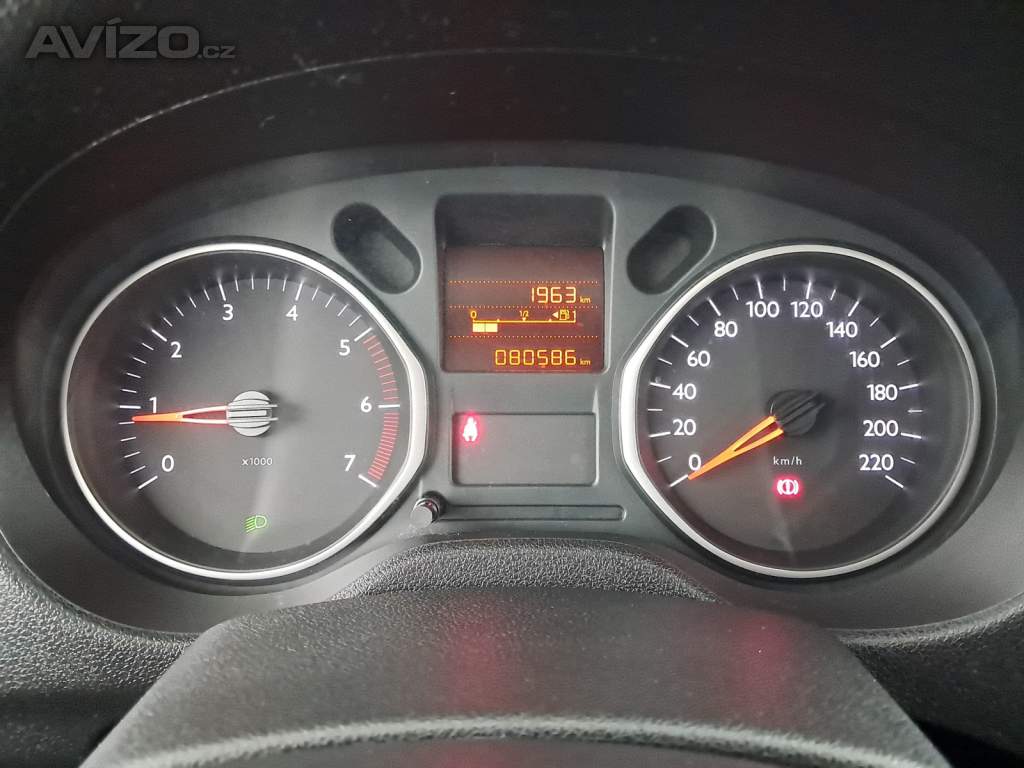 Foto inzerátu Citroen C-Elysee 1.2 PureTech