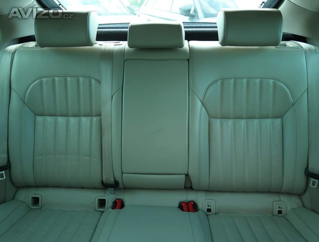 Foto inzerátu Skoda Superb 2.0 TDI
