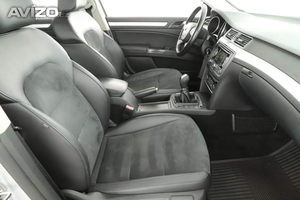 Foto inzerátu Skoda Superb 1.8 TSI