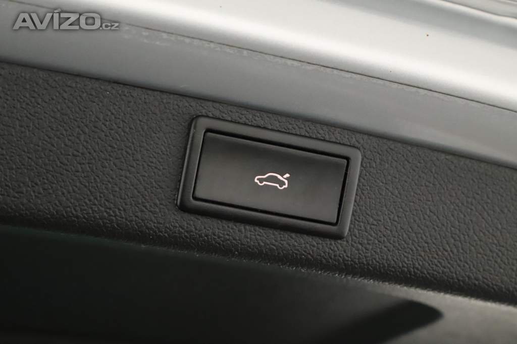 Foto inzerátu Skoda Superb 1.8 TSI