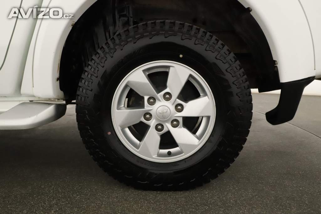 Foto inzerátu Mitsubishi L200 2.4 DI-D