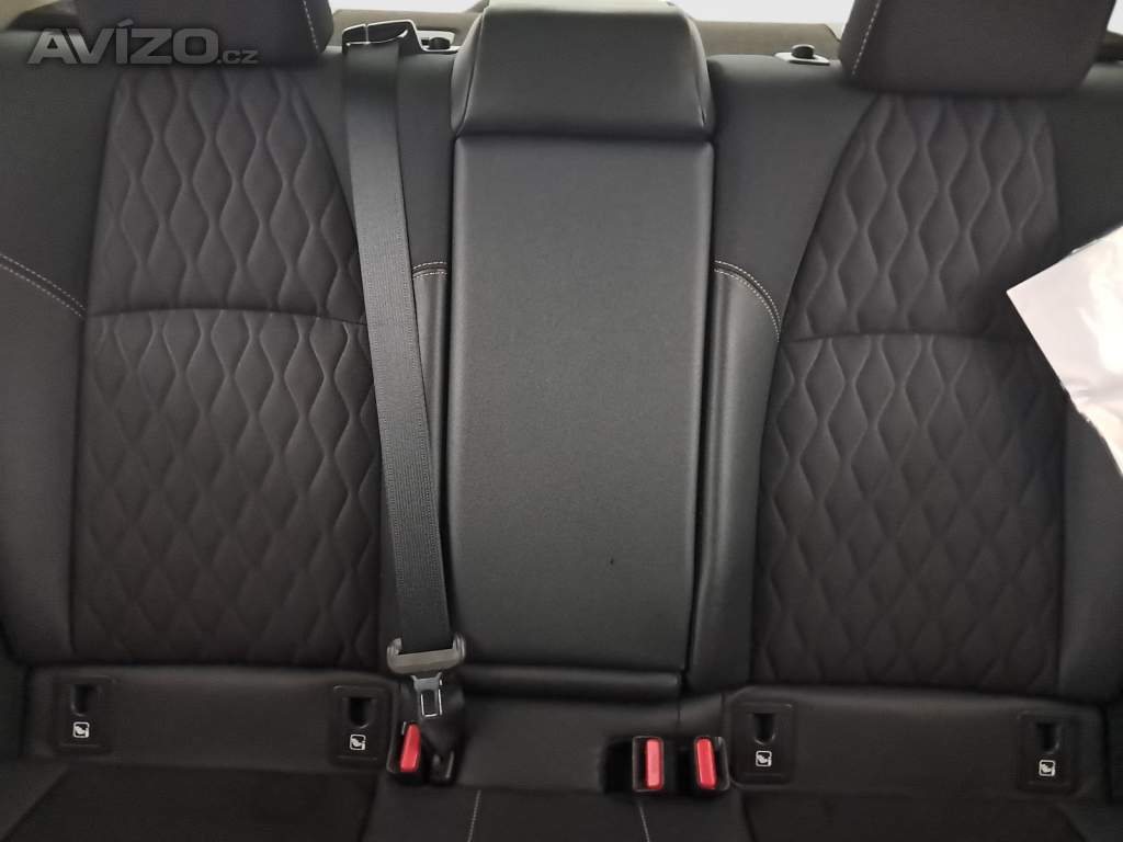 Foto inzerátu Toyota Corolla 1.8 Hybrid