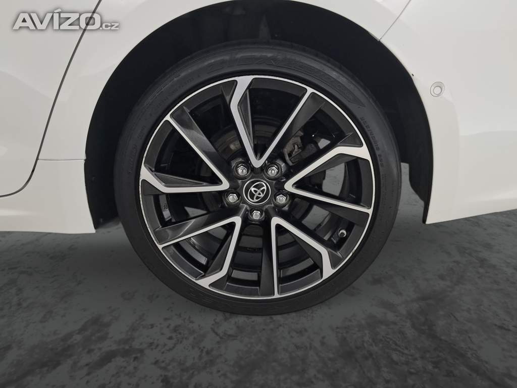 Foto inzerátu Toyota Corolla 1.8 Hybrid