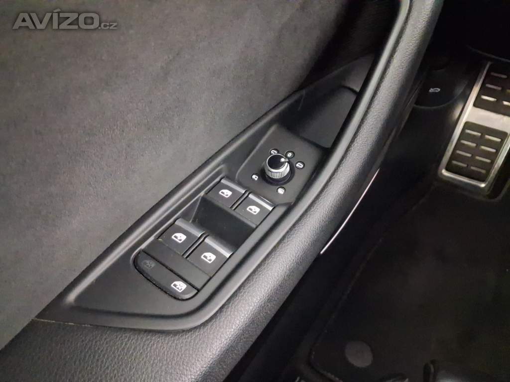 Foto inzerátu Audi A4 40 TDI