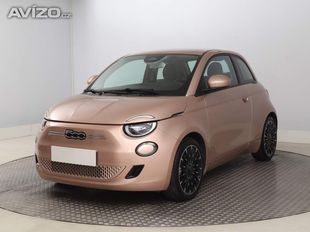 Foto inzerátu Fiat 500e 24 kWh