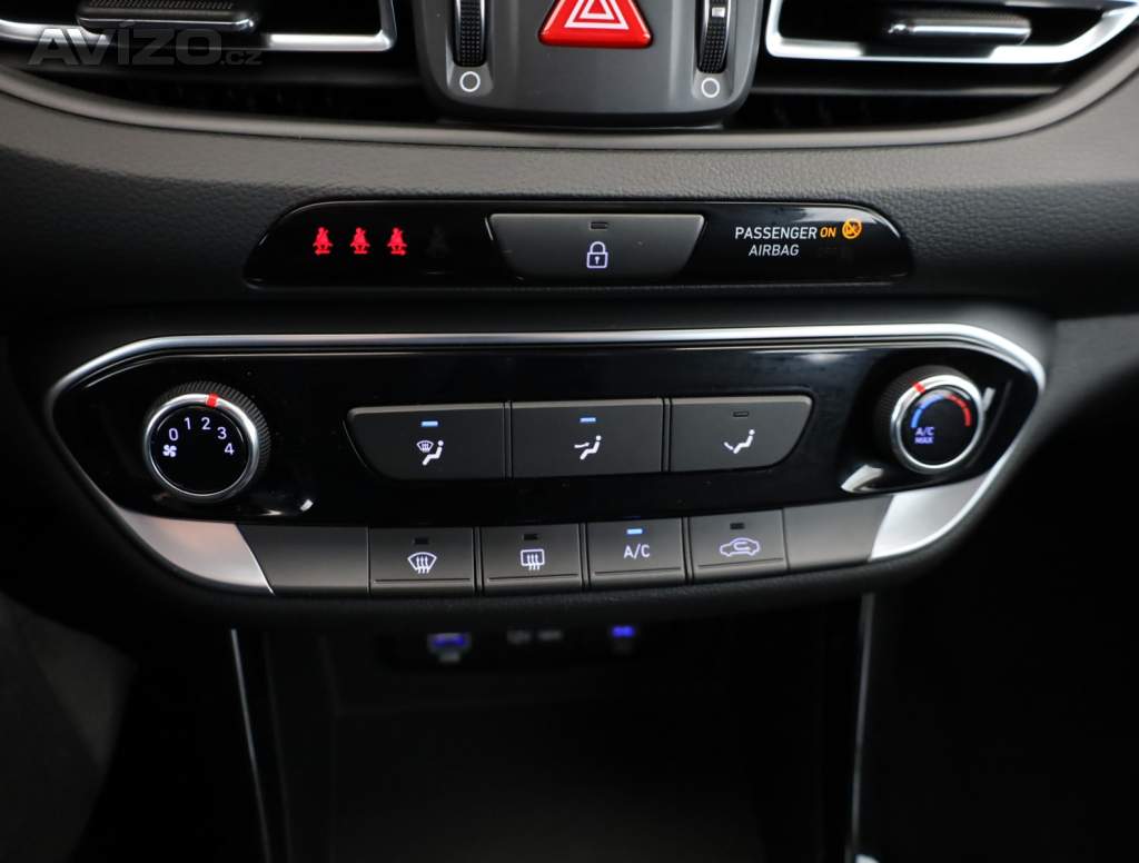 Foto inzerátu Hyundai i30 1.0 T-GDI