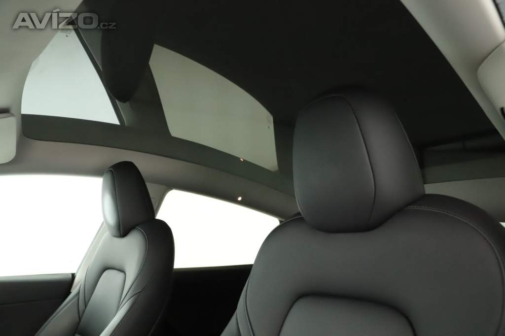 Foto inzerátu Tesla Model Y Long Range AWD 79kWh