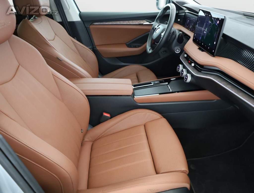 Foto inzerátu Skoda Superb 2.0 TSI