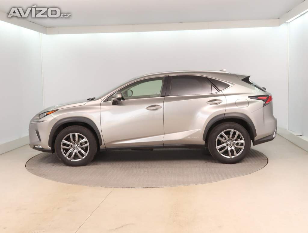 Foto inzerátu Lexus NX 300h
