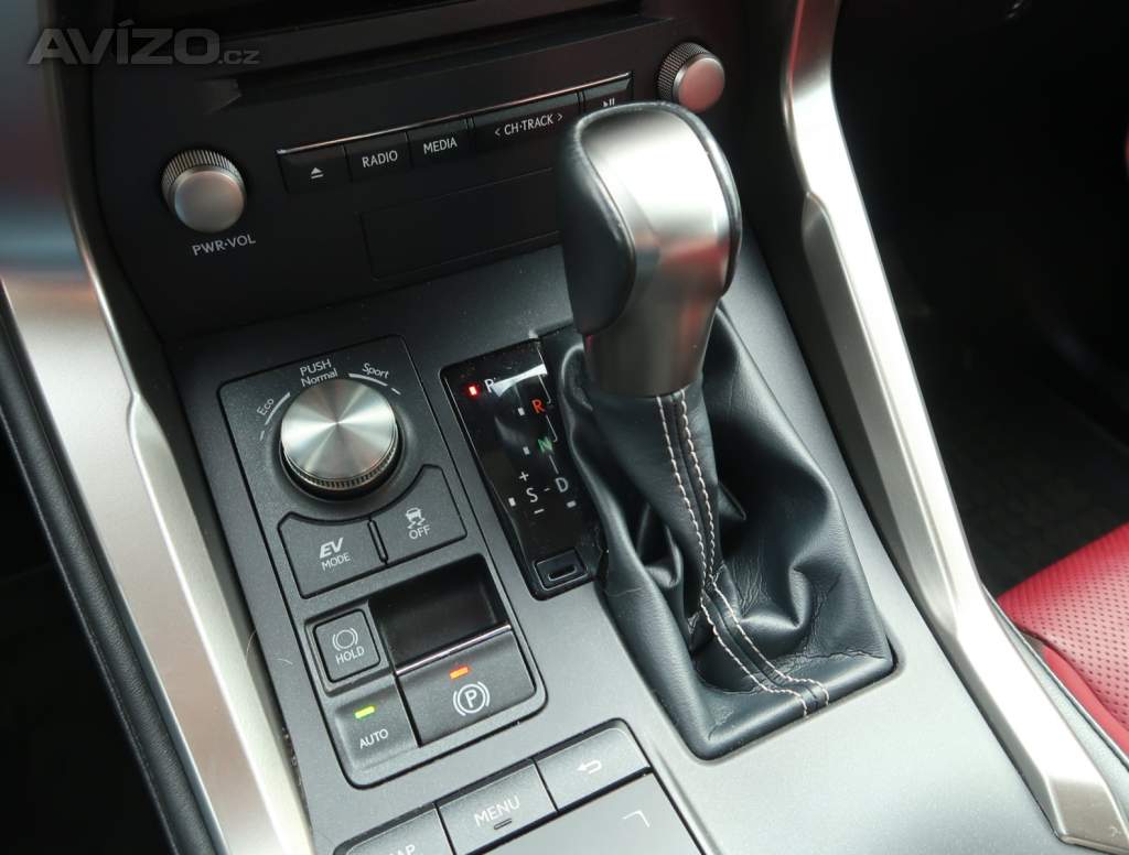 Foto inzerátu Lexus NX 300h