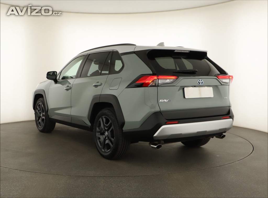 Foto inzerátu Toyota RAV 4 2.5 Hybrid