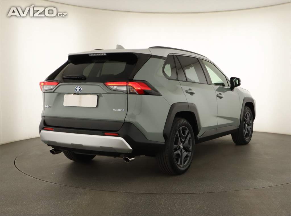 Foto inzerátu Toyota RAV 4 2.5 Hybrid