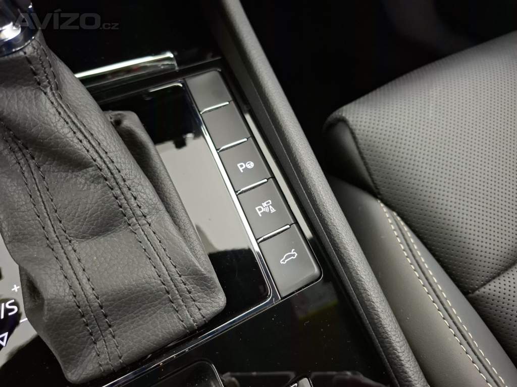 Foto inzerátu Skoda Superb 2.0 TDI
